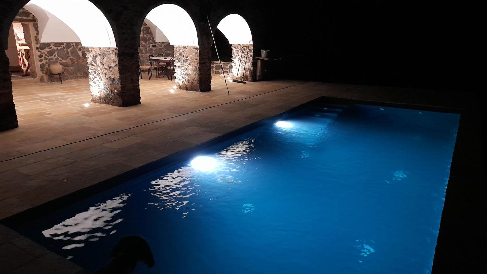 Ferienhaus Mas Puig De Baix With Private Pool And Gardens Olot